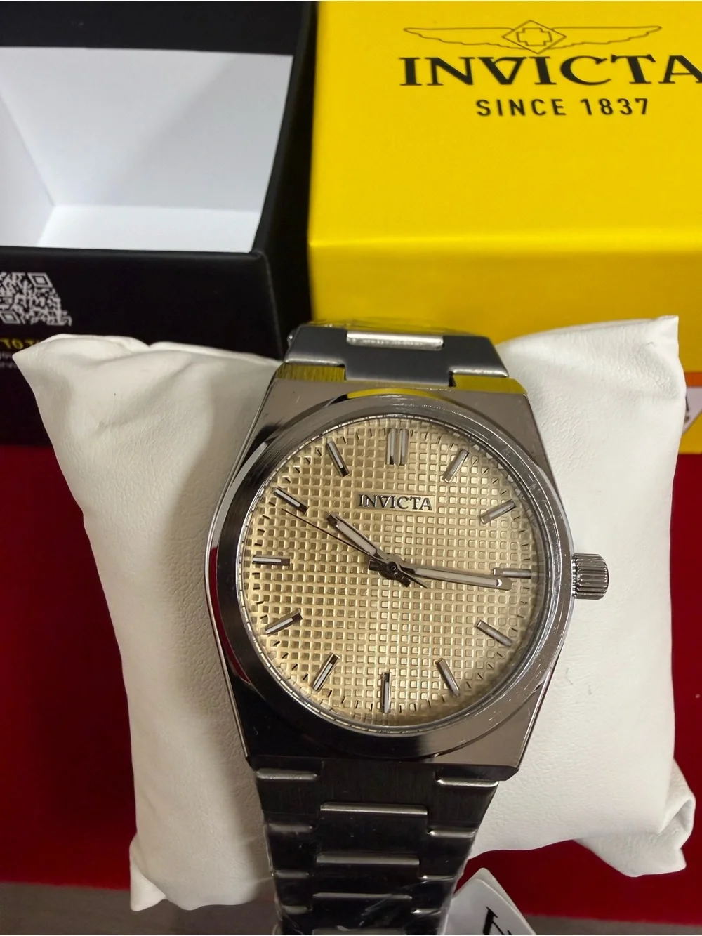 NEW Invicta Speedway 48393 Mens Watch, Silver/champagne 40mm, 50m water res.